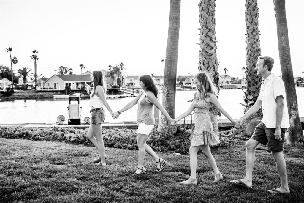 Parents with children at Discovery Bay Waterfront Park picnic area image by Vanessa Montano Photography