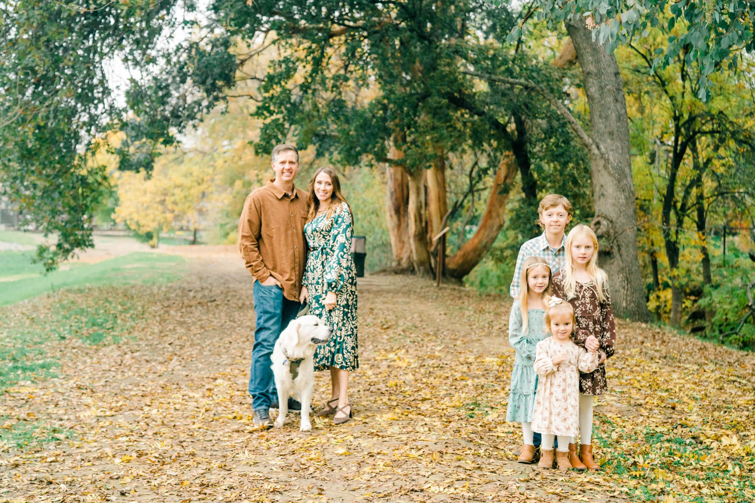 Bay Area Family Photoshoot golden retriever